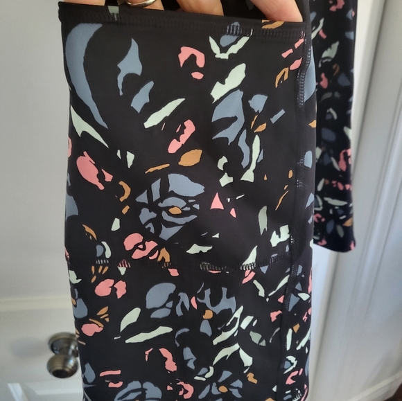 Small Halara workout dress.  Black and multi colored dress. - Picture 5 of 6